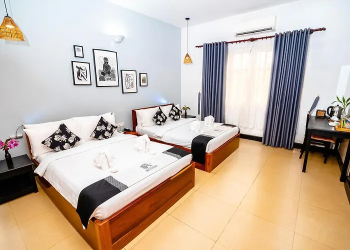 Baby Elephant Boutique 3*